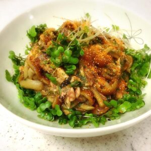 鯖缶のなめこ和え